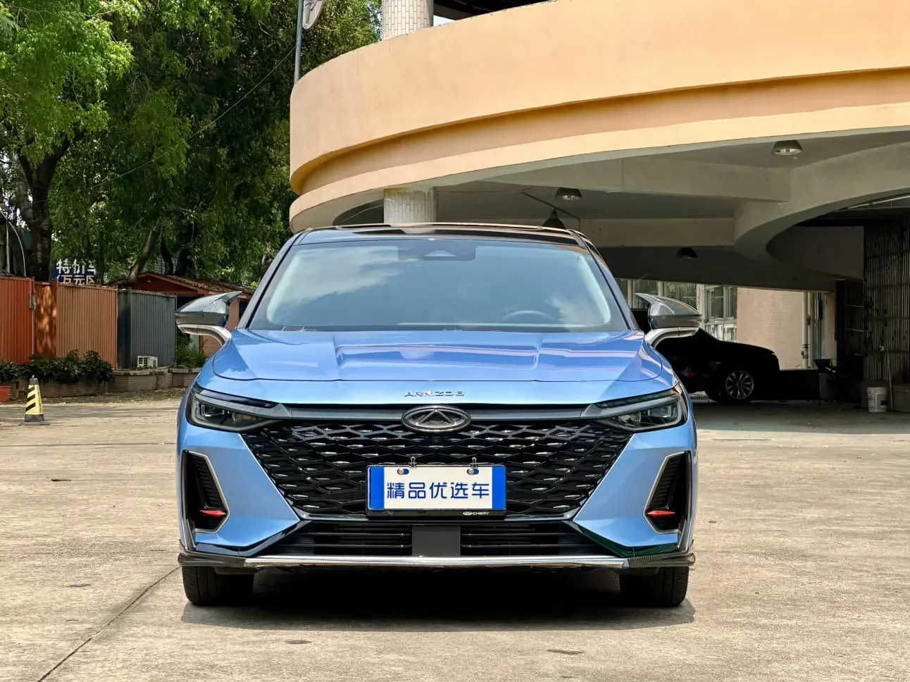 Chery Arrizo 8