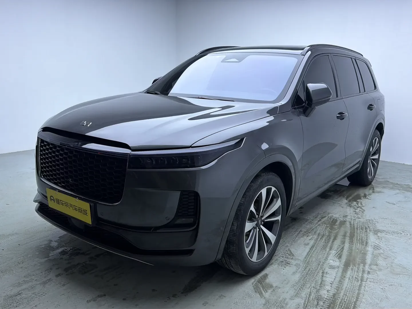 Li ONE (Ideal ONE)  из Китая