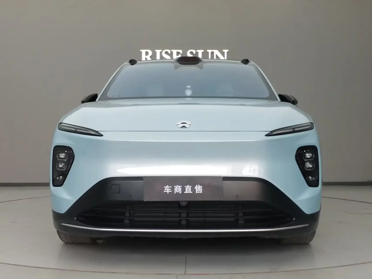 NIO EC7