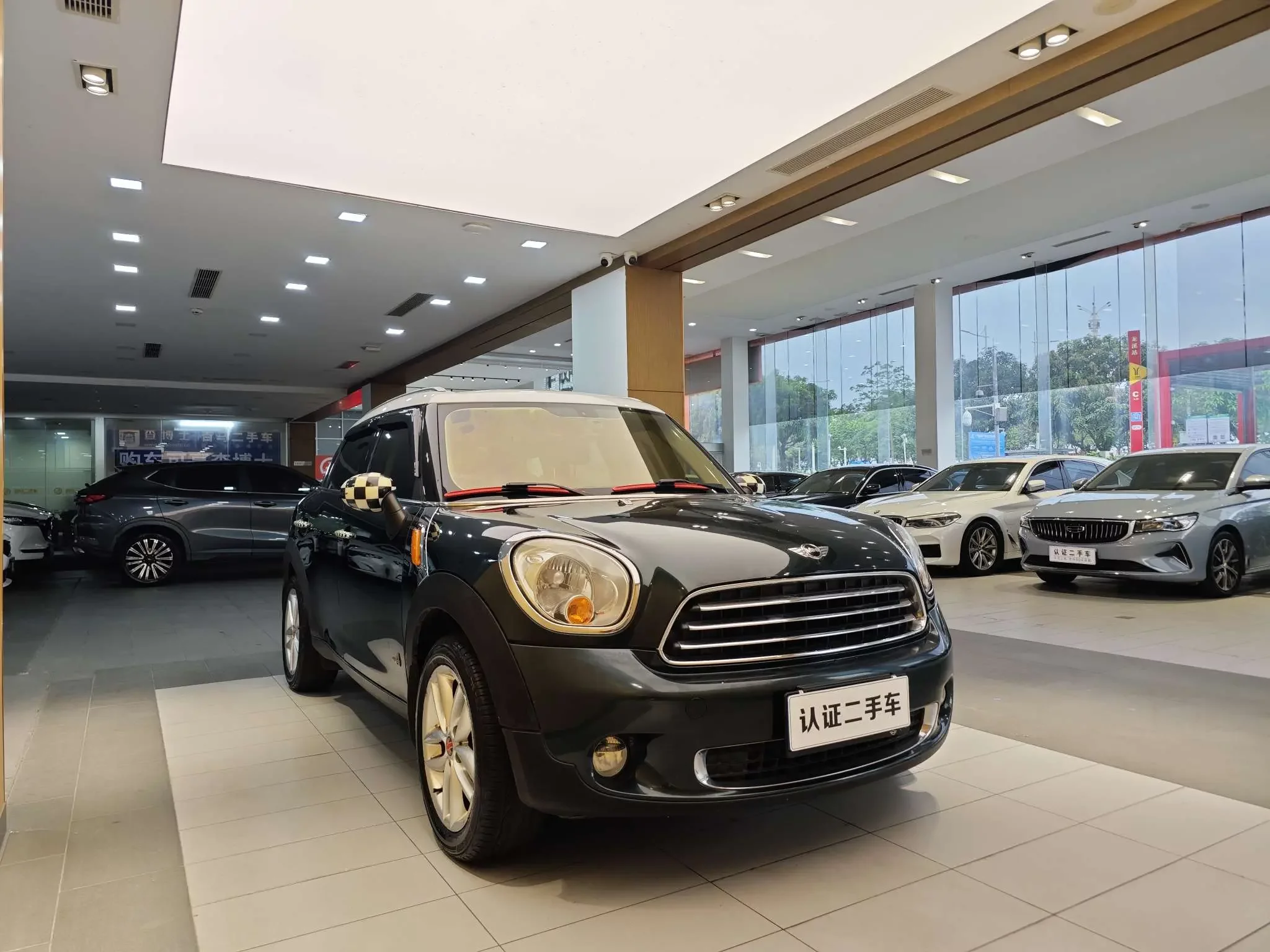 MINI COUNTRYMAN