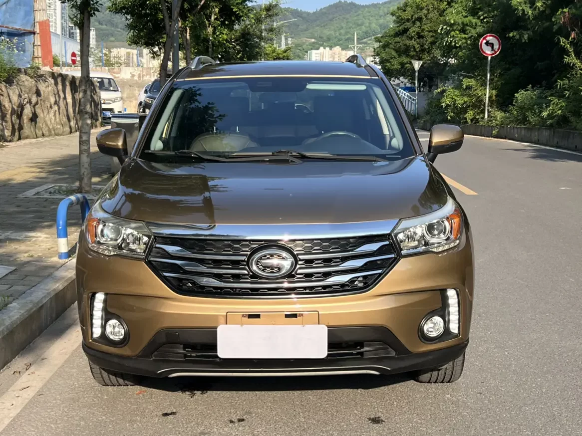 GAC Trumpchi GS4