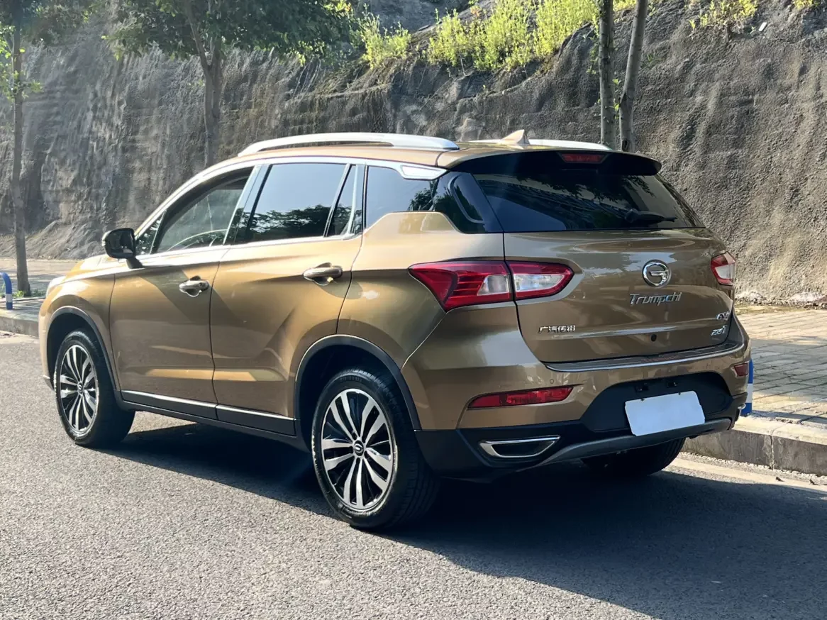 GAC Trumpchi GS4