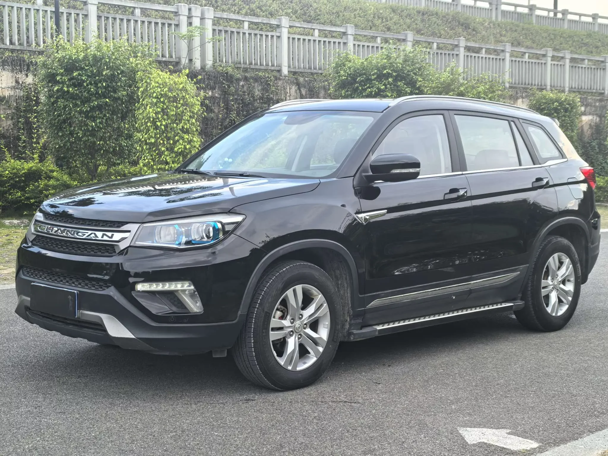 Changan CS75