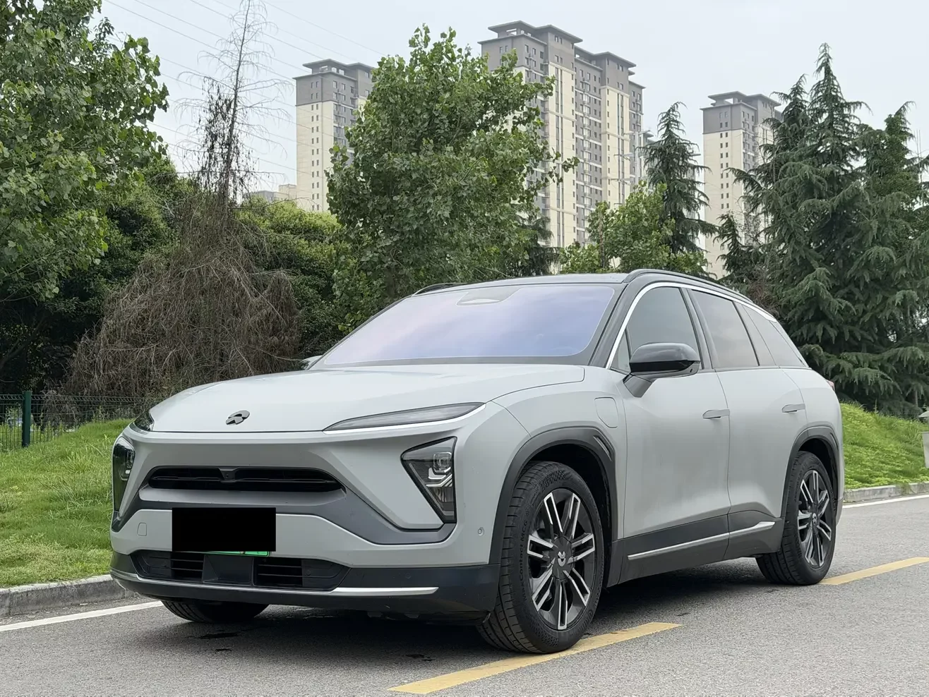NIO ES6