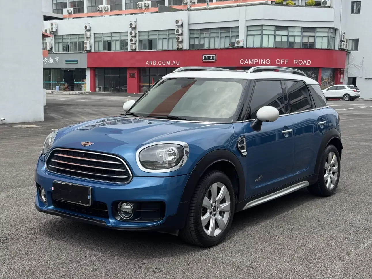 MINI COUNTRYMAN