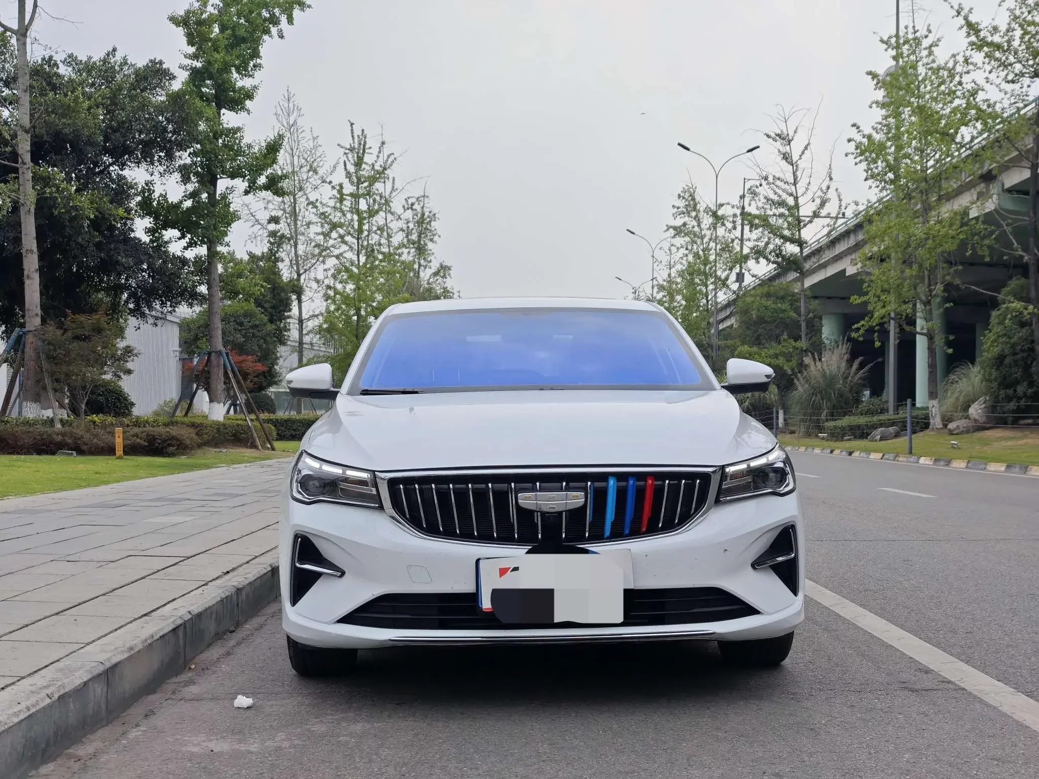 Geely emgrand
