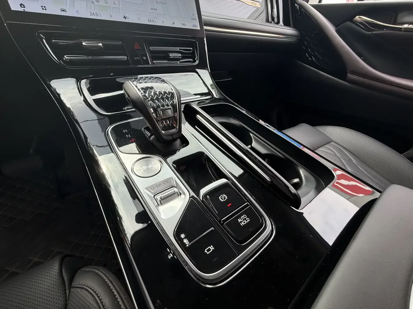GAC Trumpchi M8