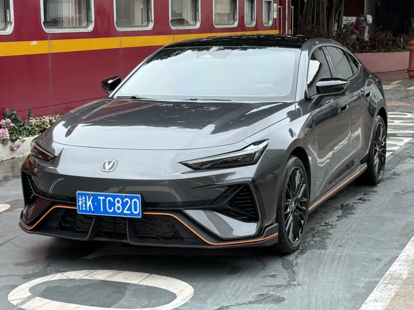 Changan UNI-V