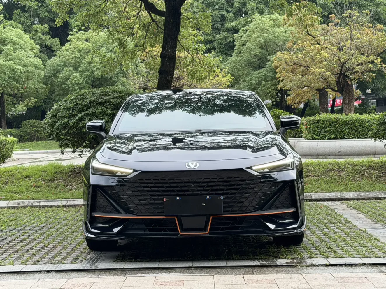 Changan UNI-V
