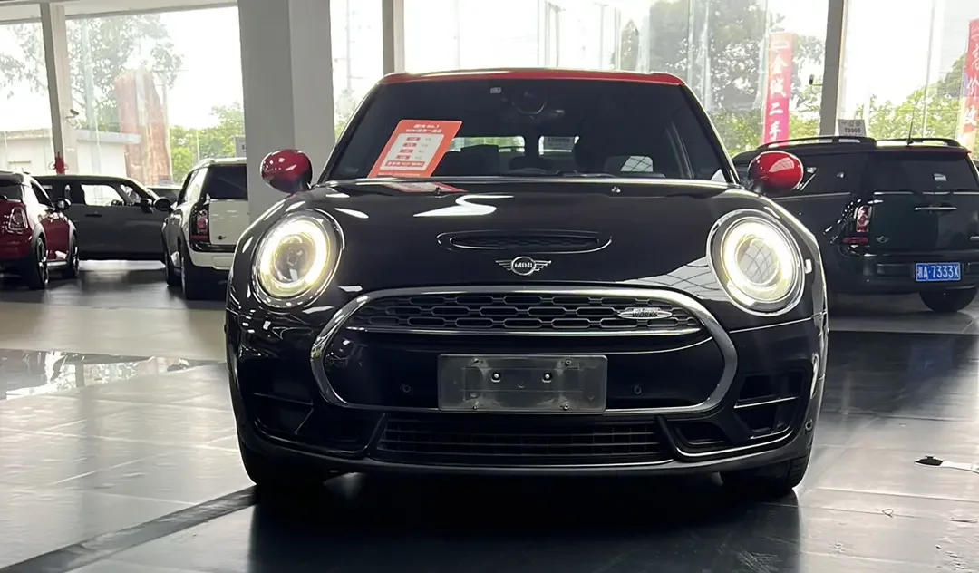 MINI JCW CLUBMAN