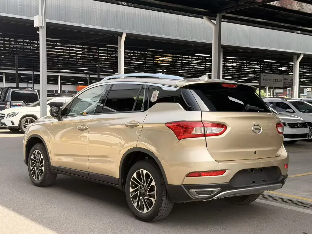 GAC Trumpchi GS4