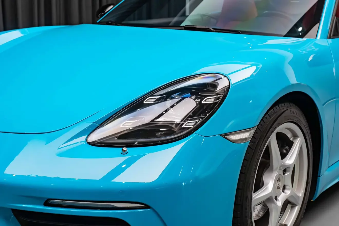Porsche 718