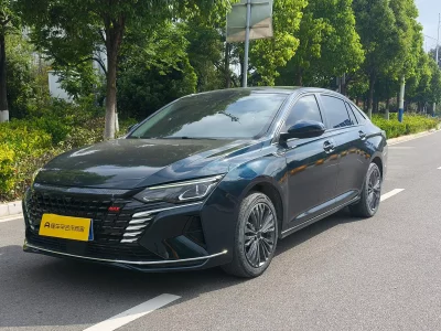 Dongfeng Yixuan MAX