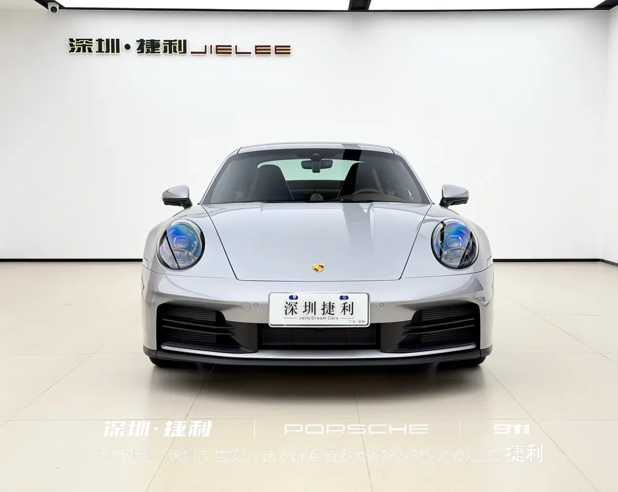 Porsche 911