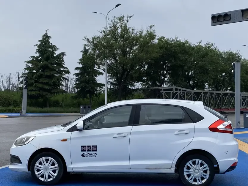 Chery Storm 2
