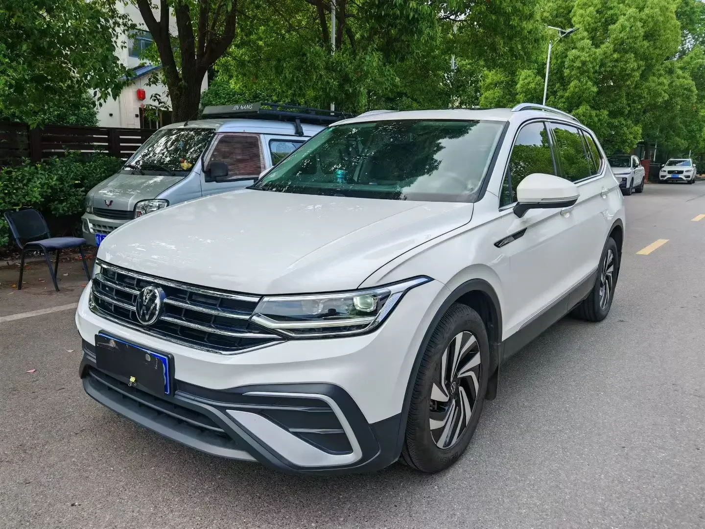 Volkswagen Tiguan L