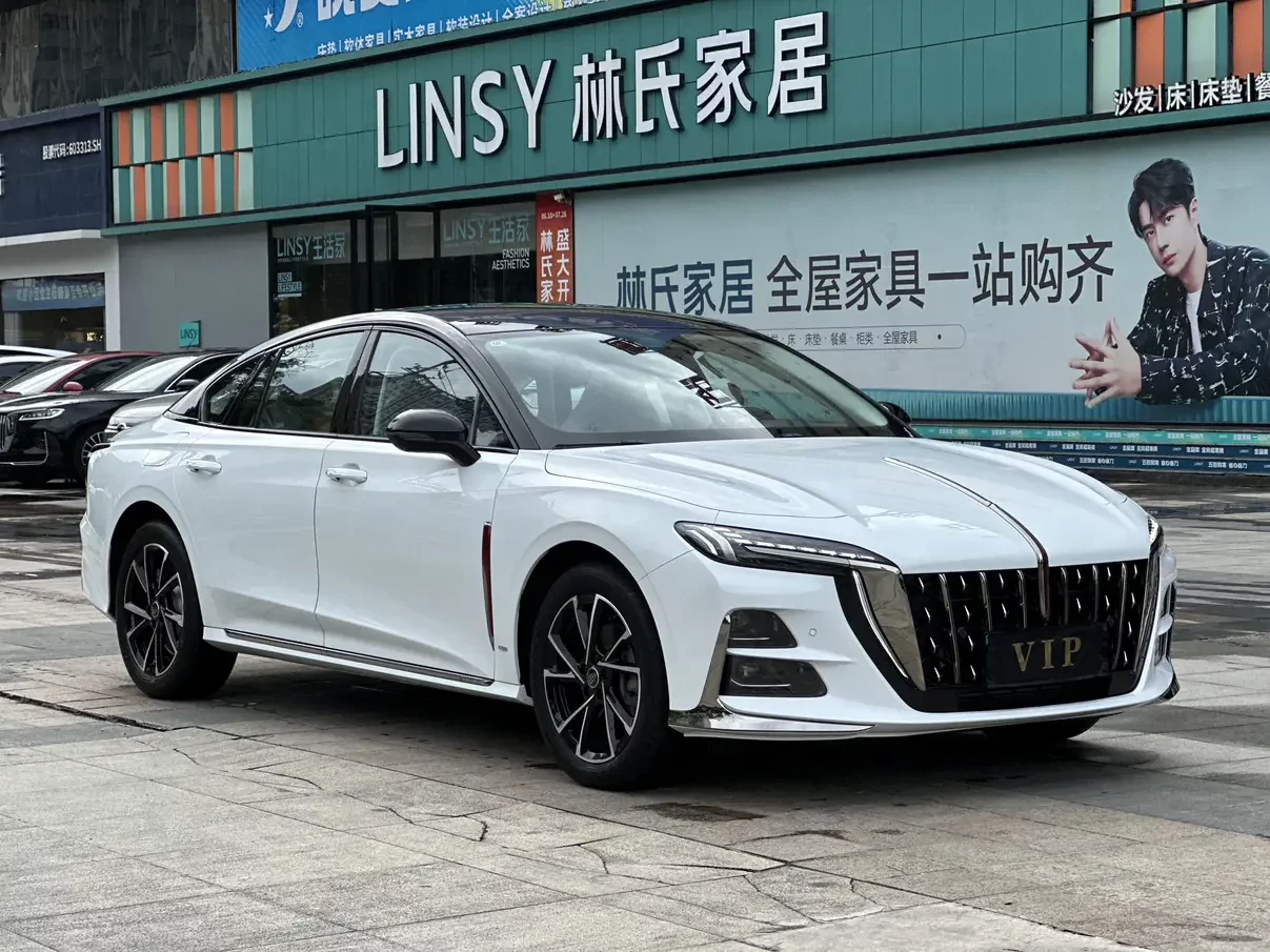 Hongqi H6