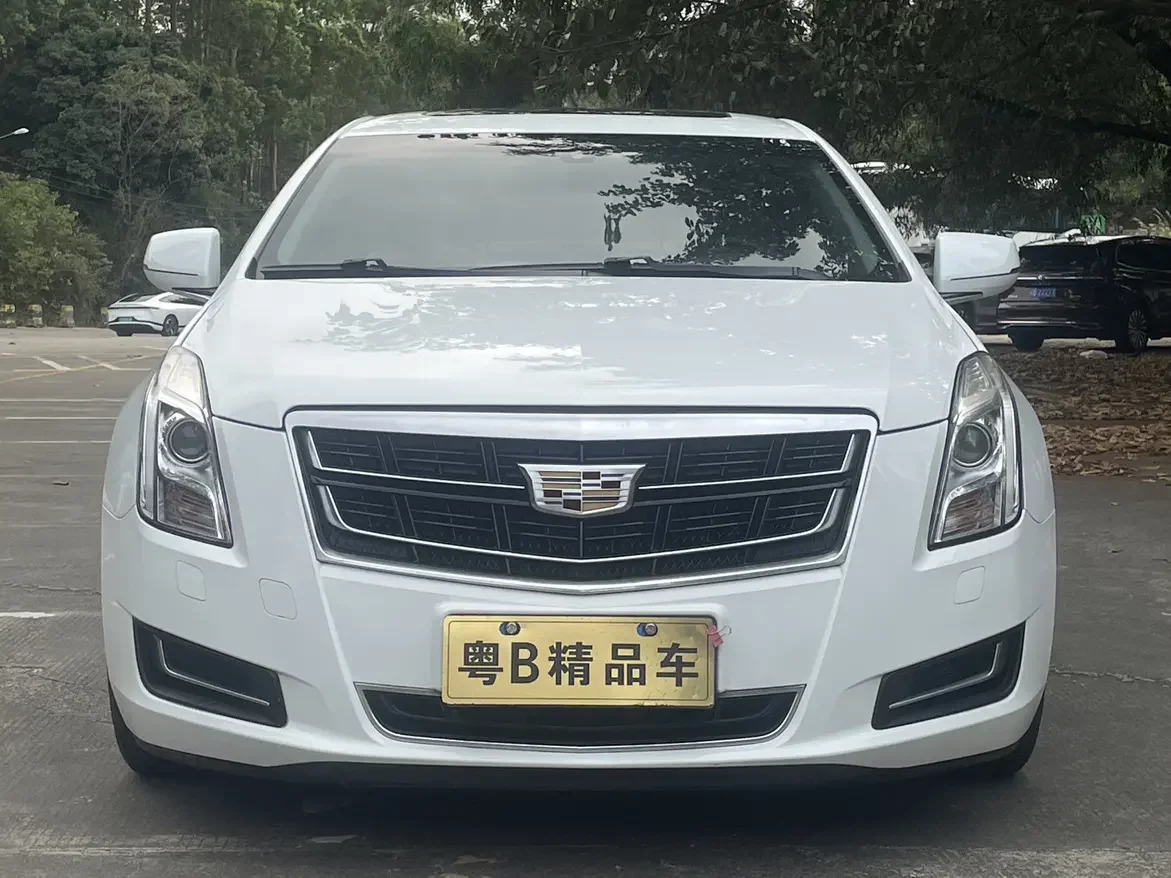 Cadillac XTS
