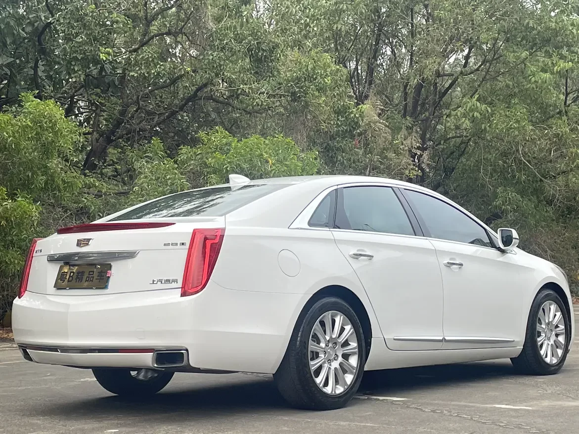 Cadillac XTS
