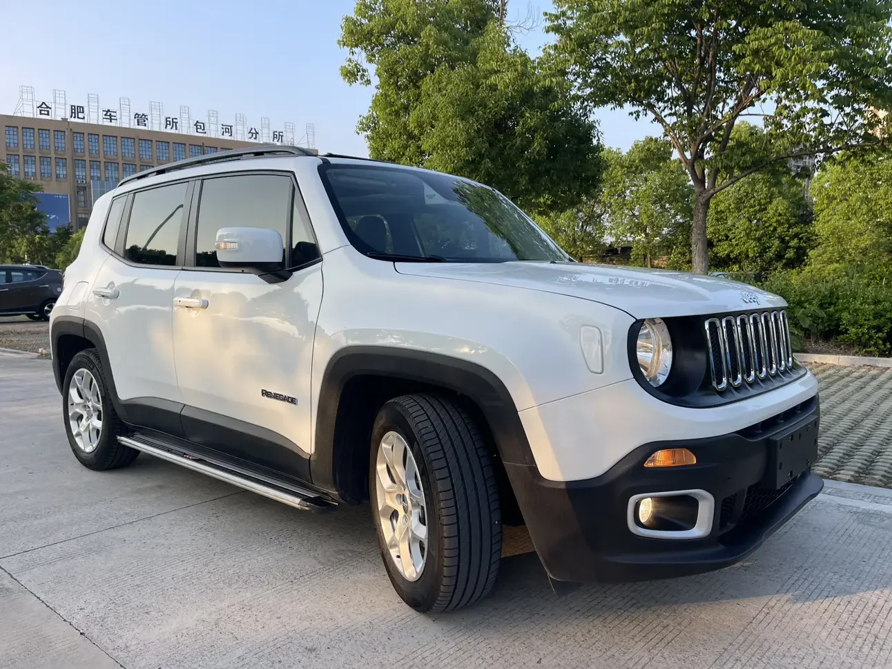 Jeep Freeman