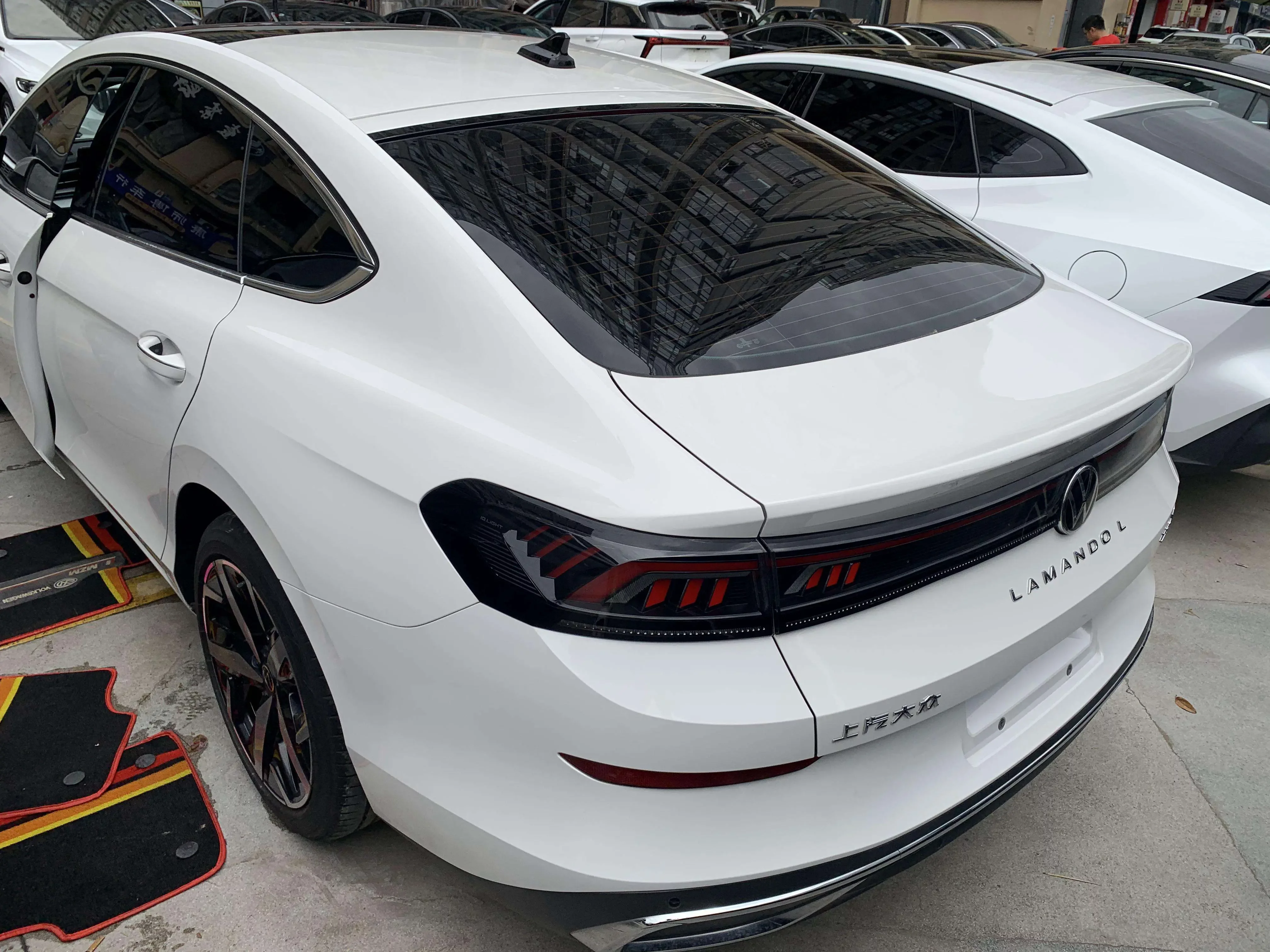 Volkswagen Lamando
