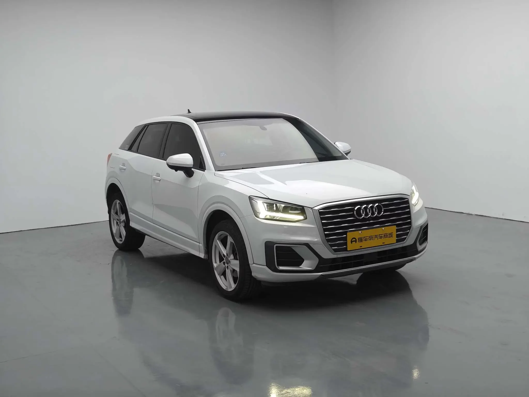 Audi Q2L