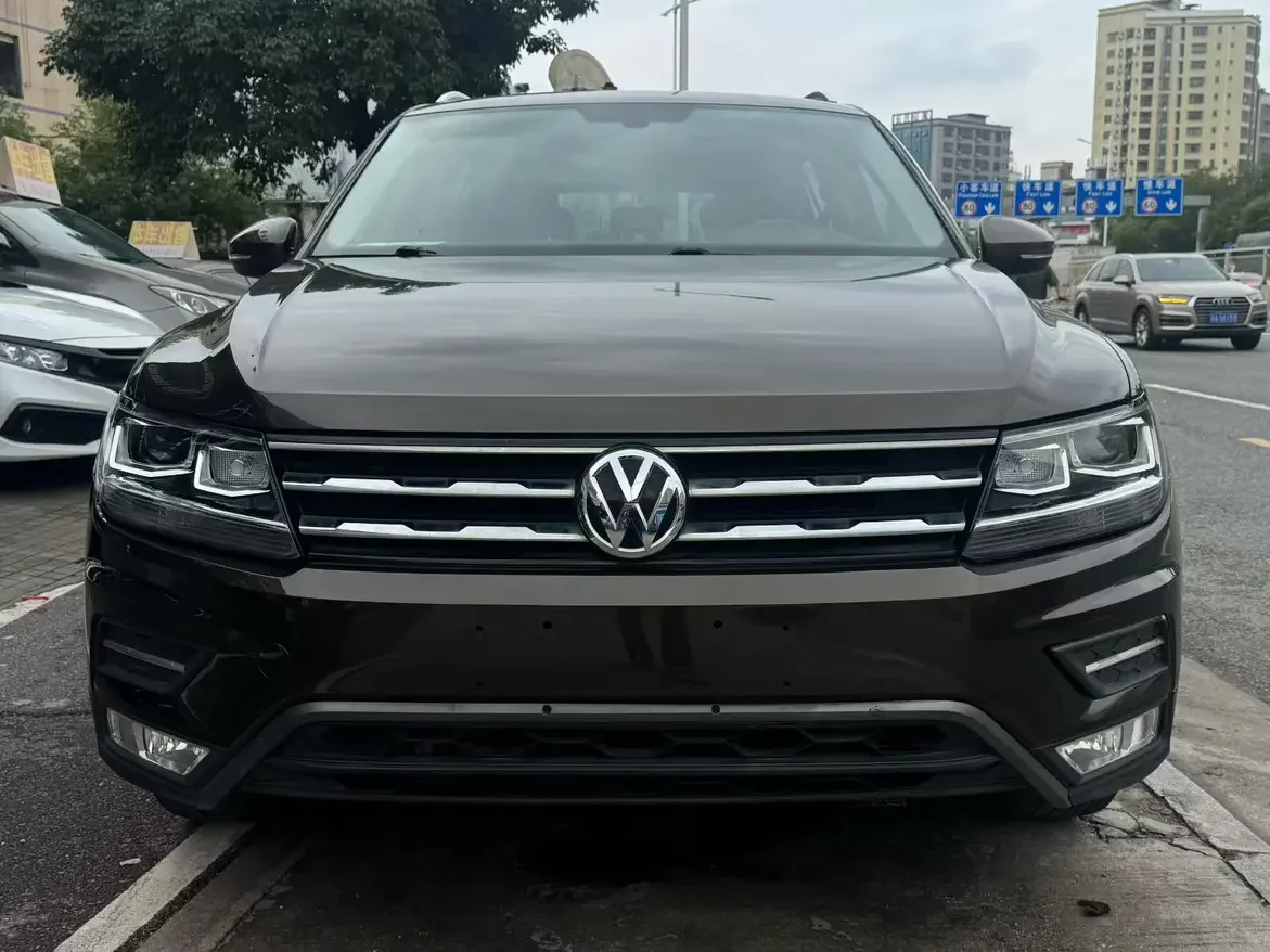 Volkswagen Tiguan L