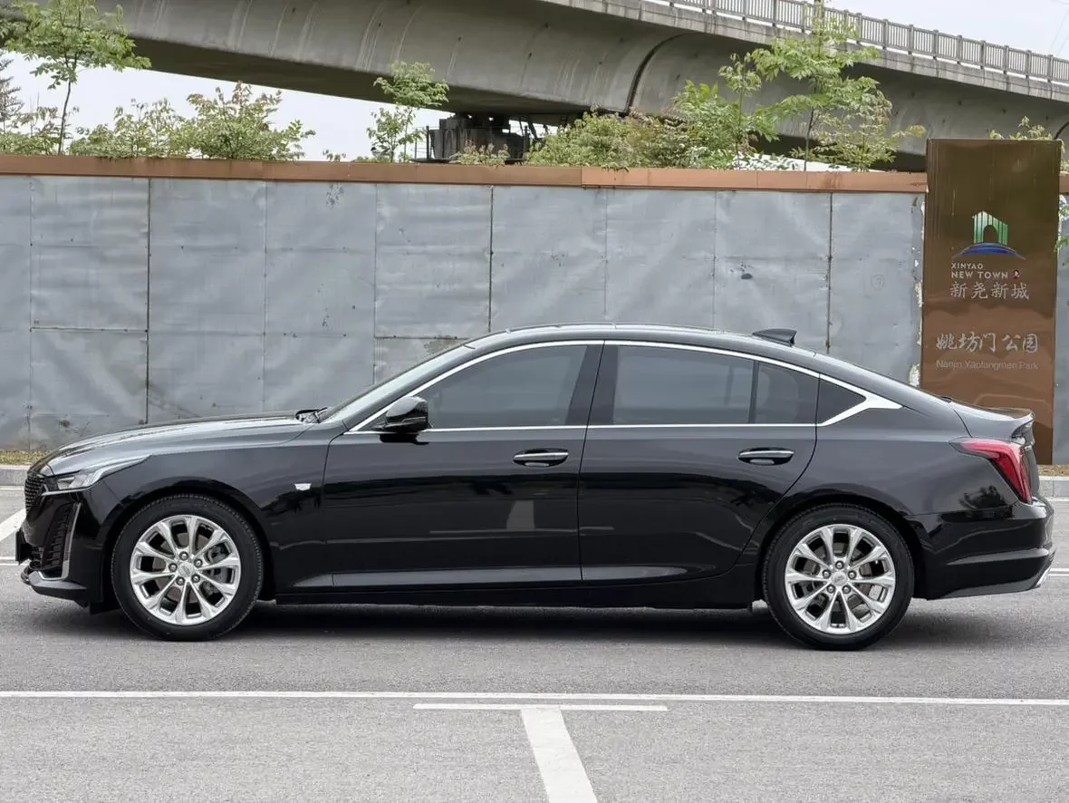 Cadillac CT5