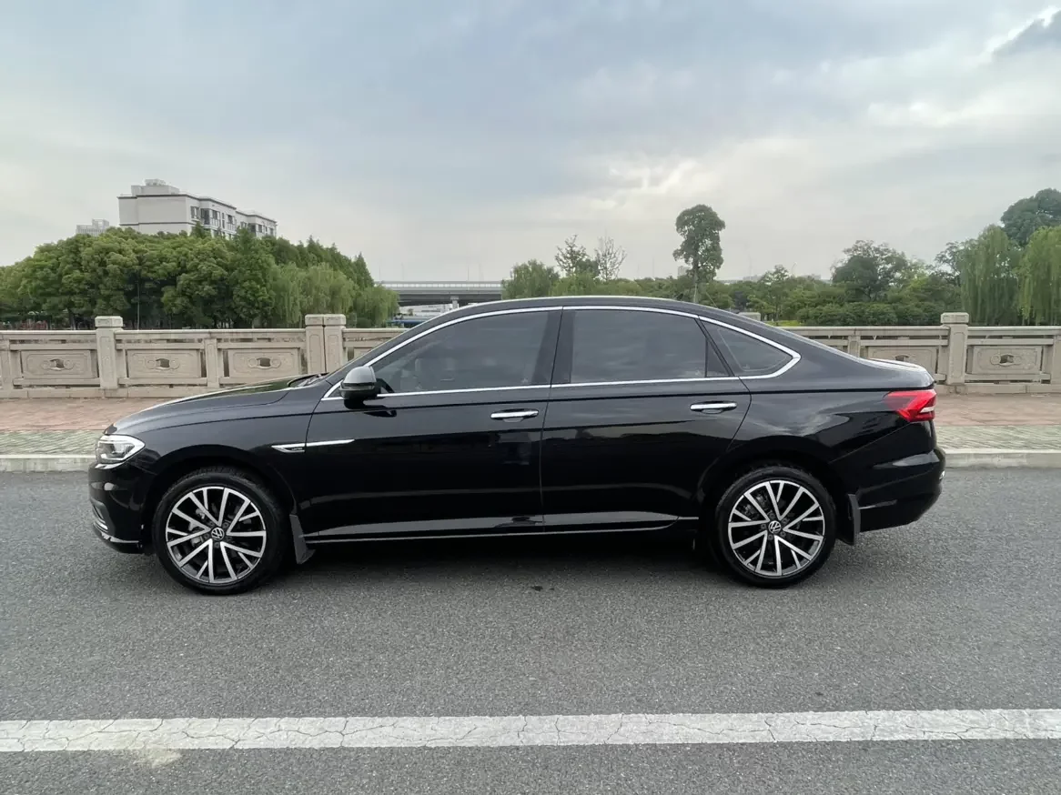 Volkswagen Lavida