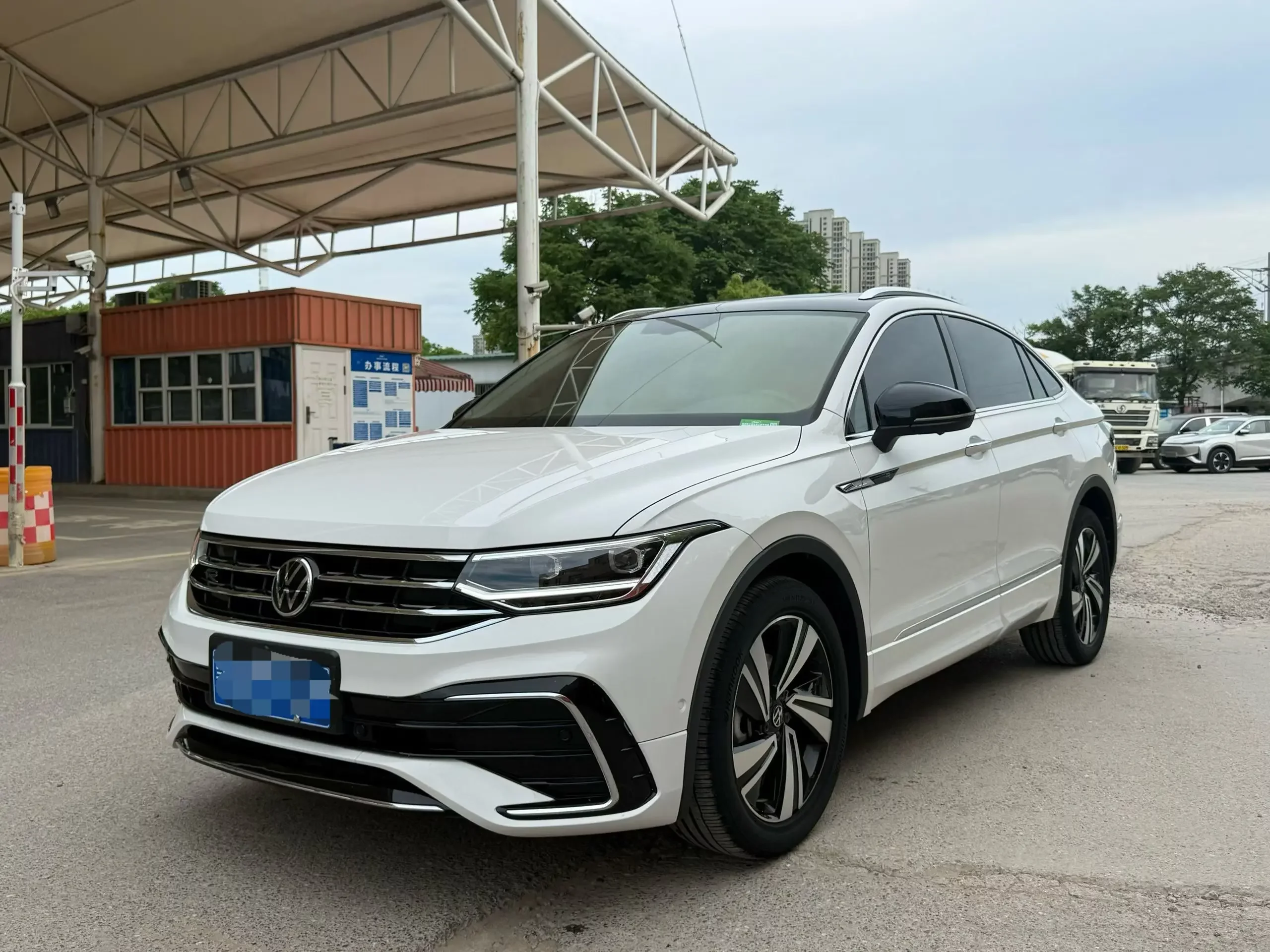 Volkswagen TiguanX