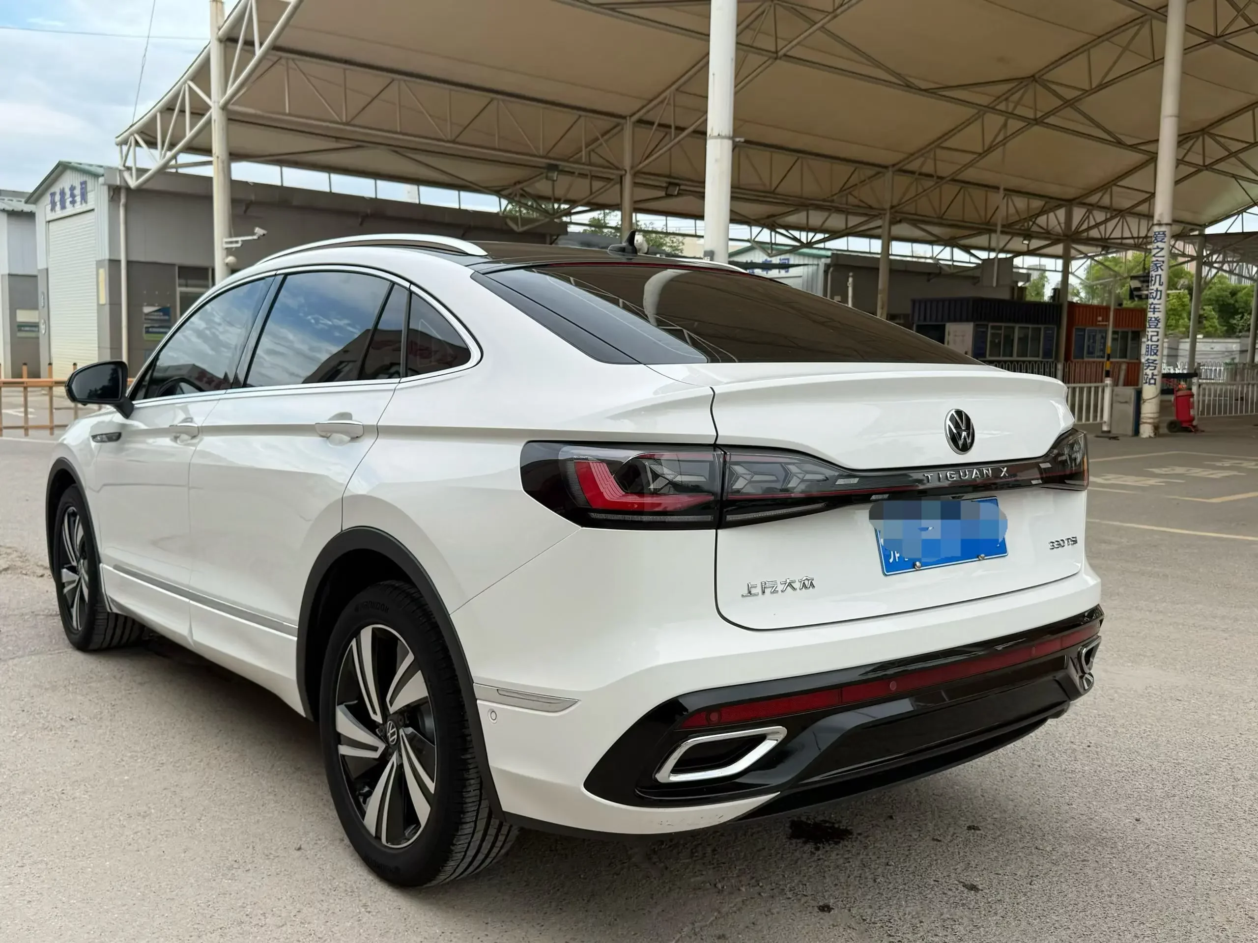 Volkswagen TiguanX