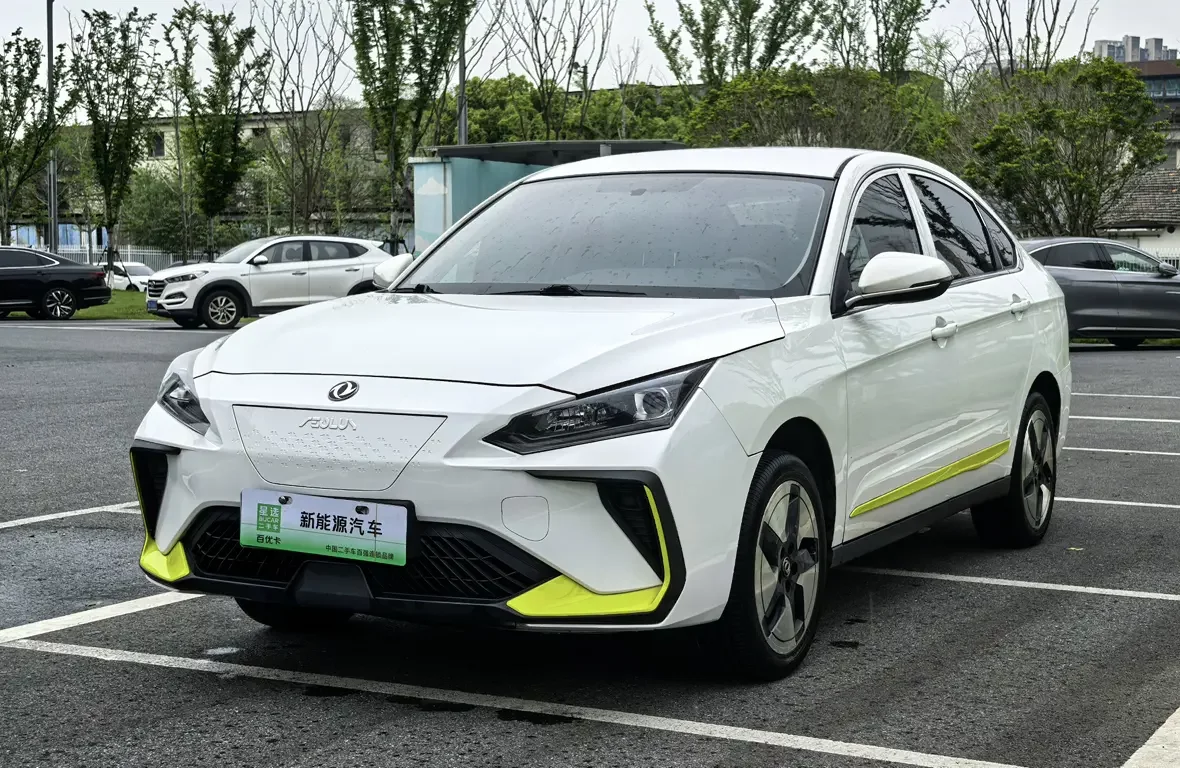 Dongfeng Fengshen E70