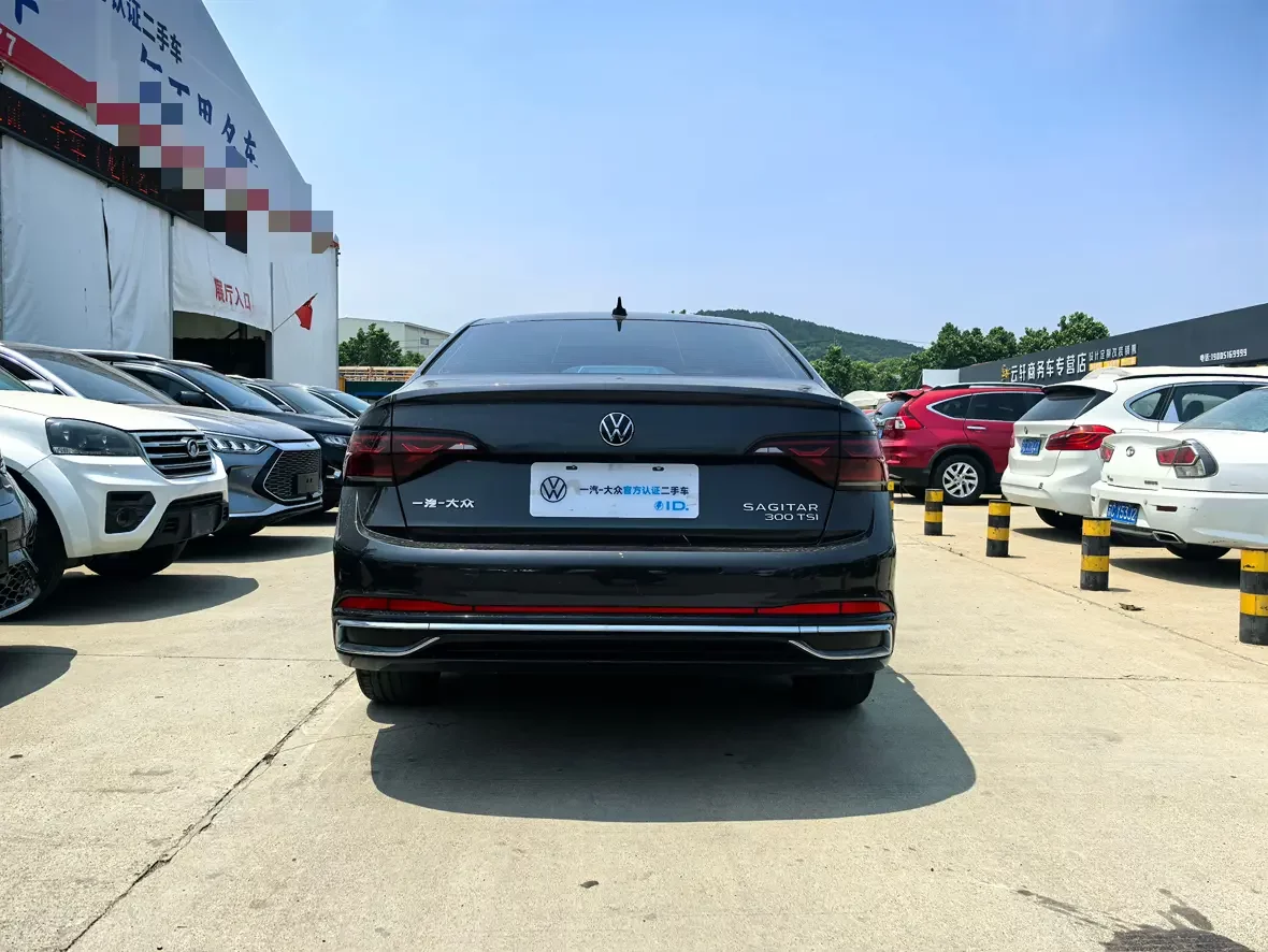 Volkswagen Sagitar