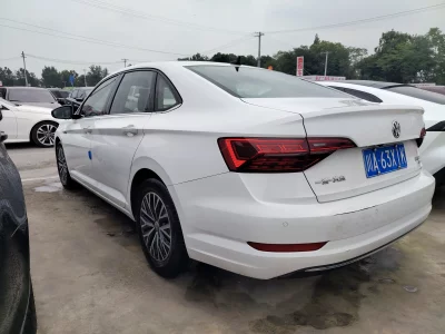 Volkswagen Sagitar