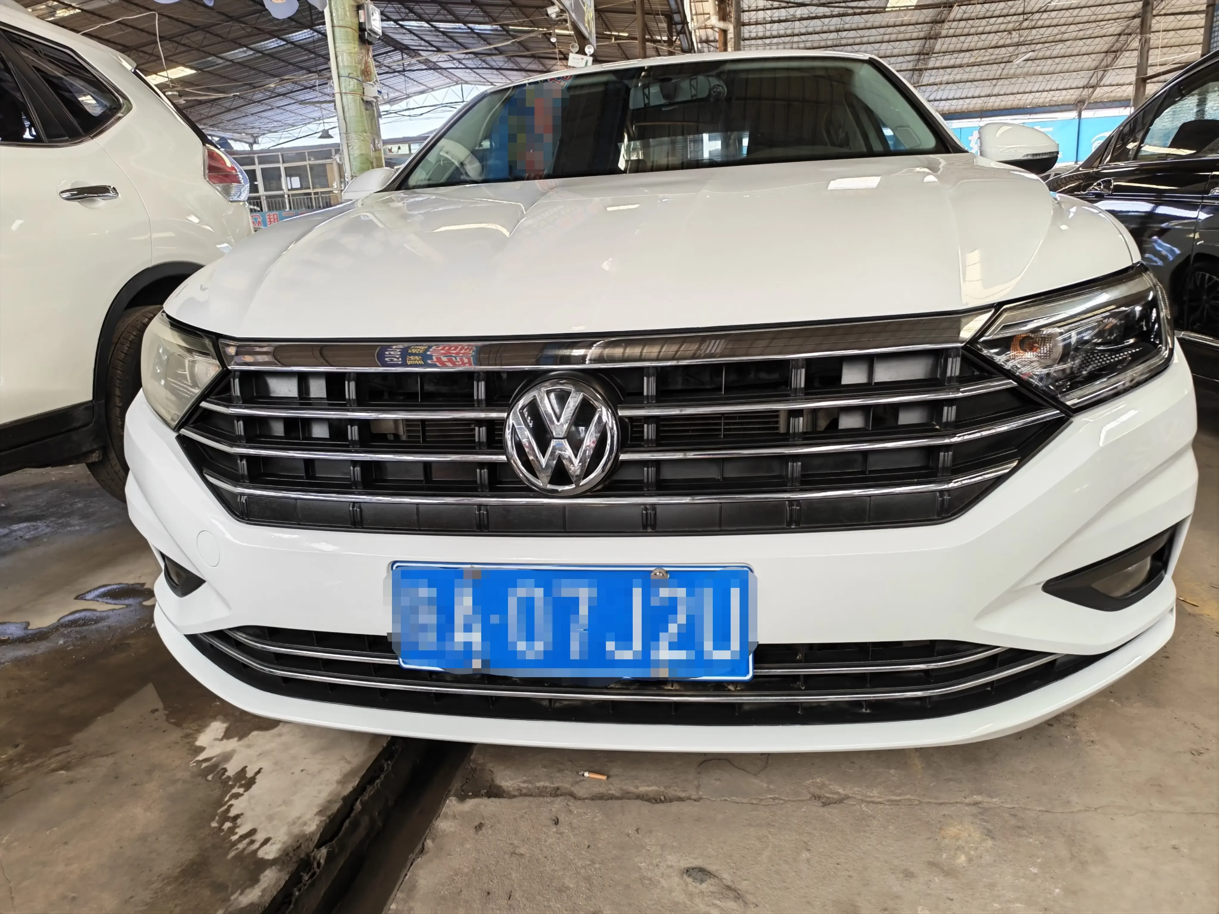 Volkswagen Sagitar