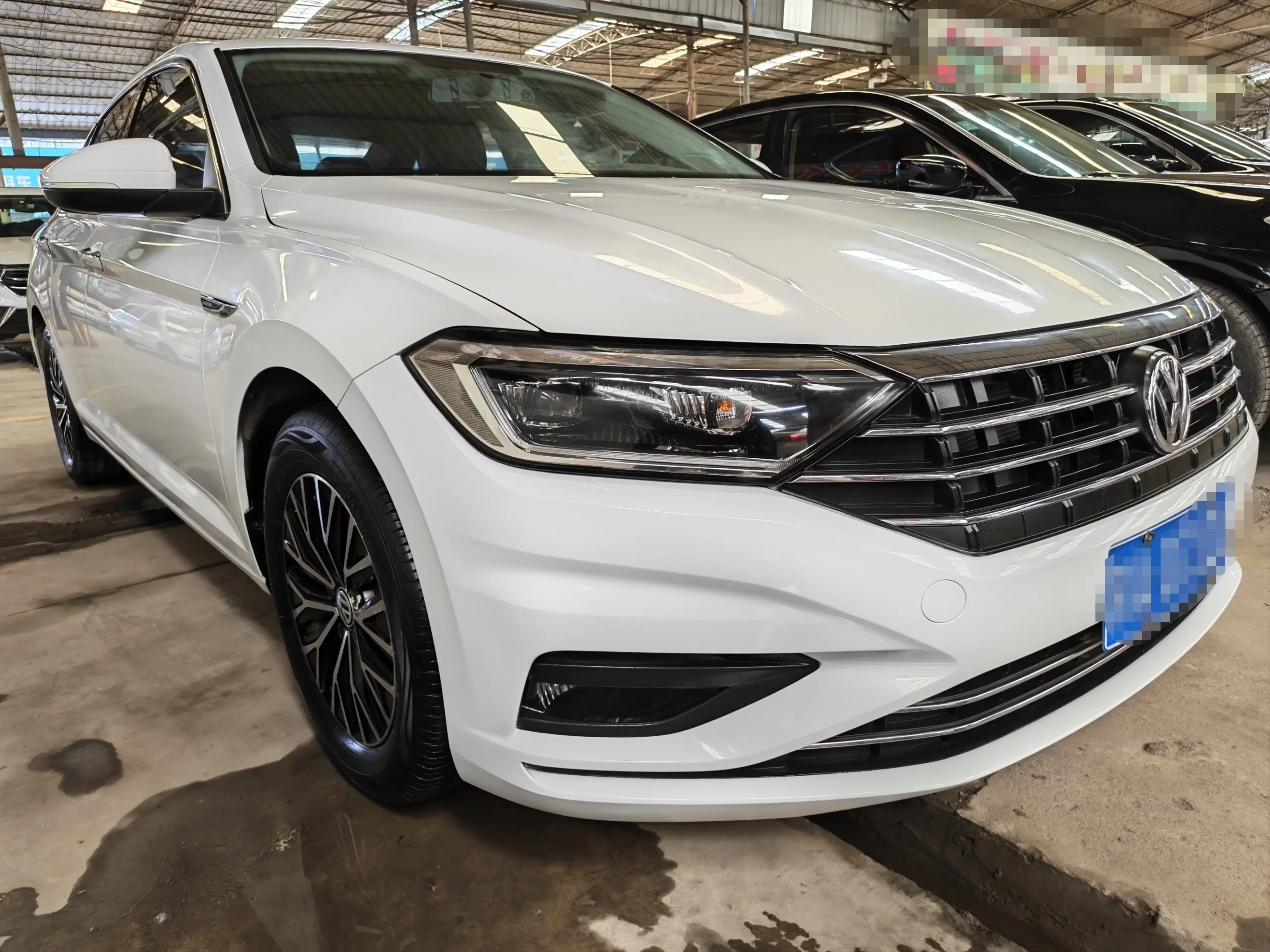 Volkswagen Sagitar