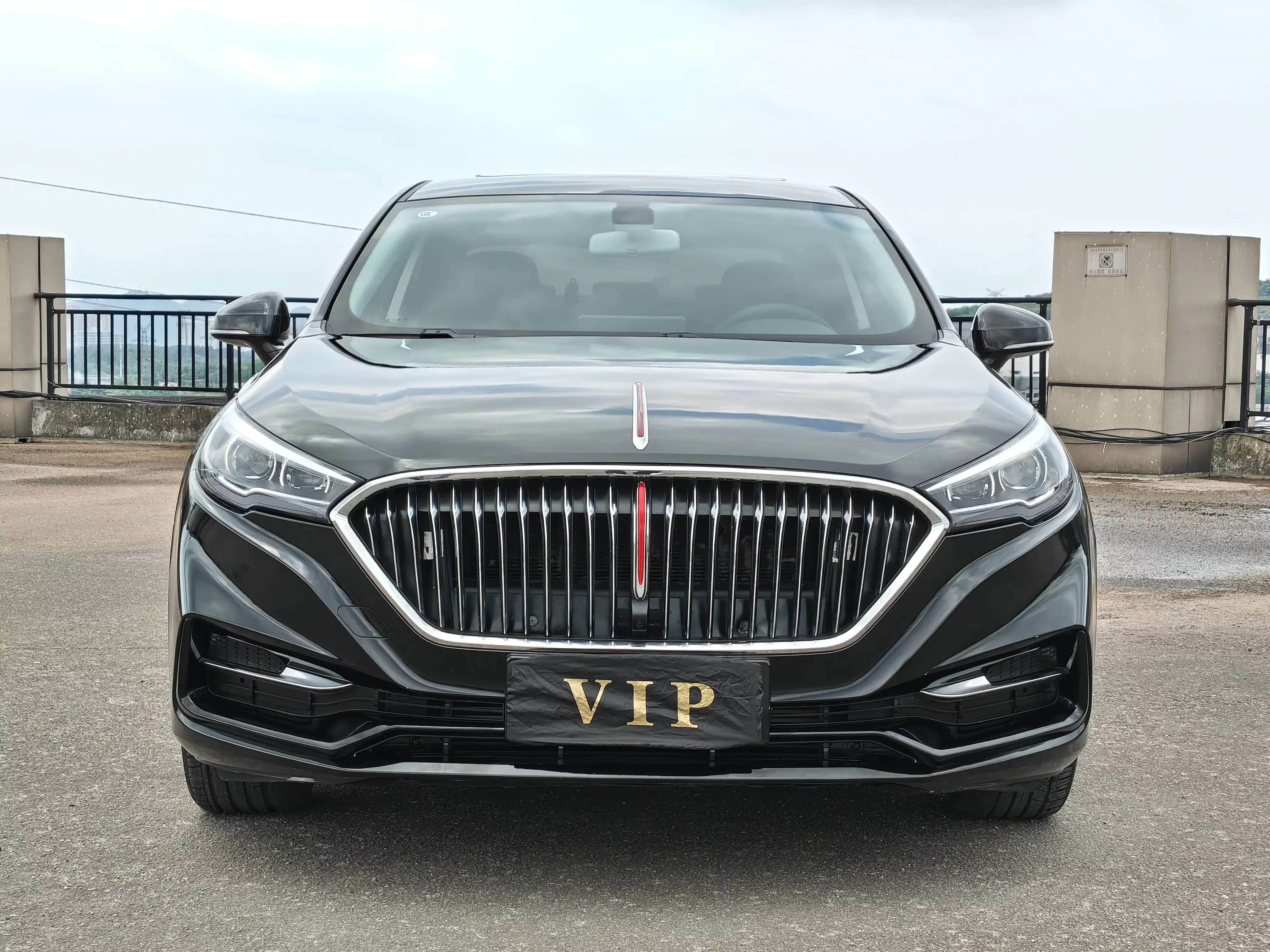 Hongqi H5 classic
