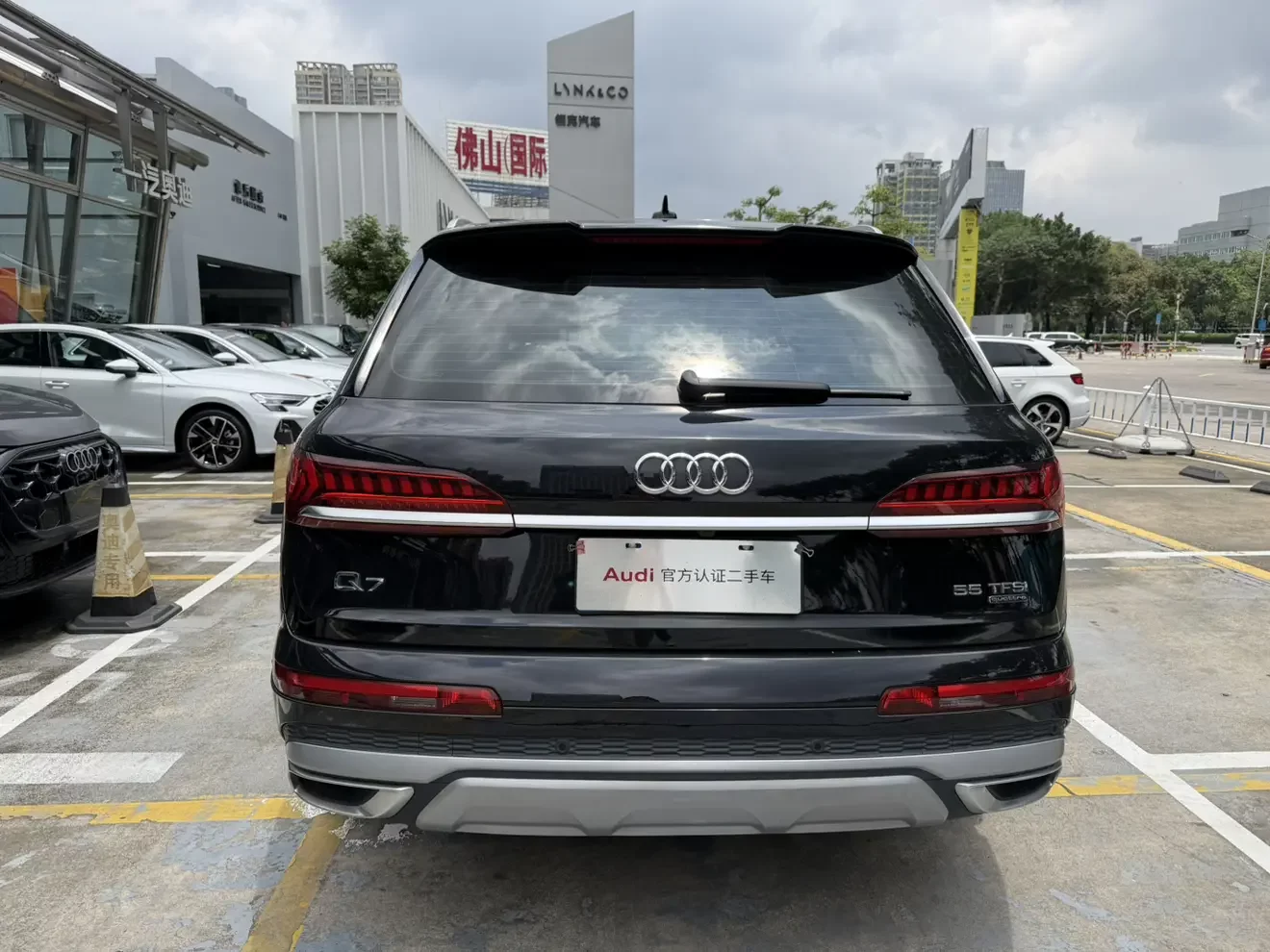 Audi Q7