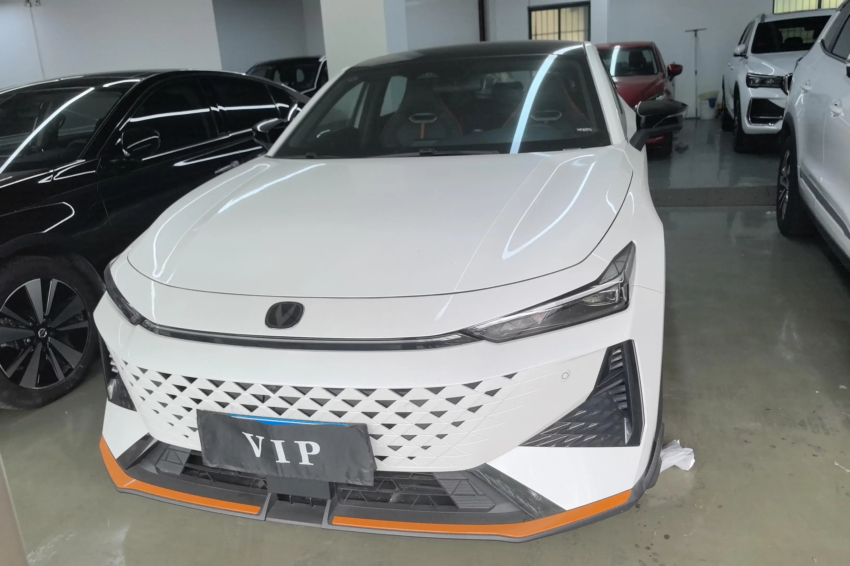 Changan UNI-V