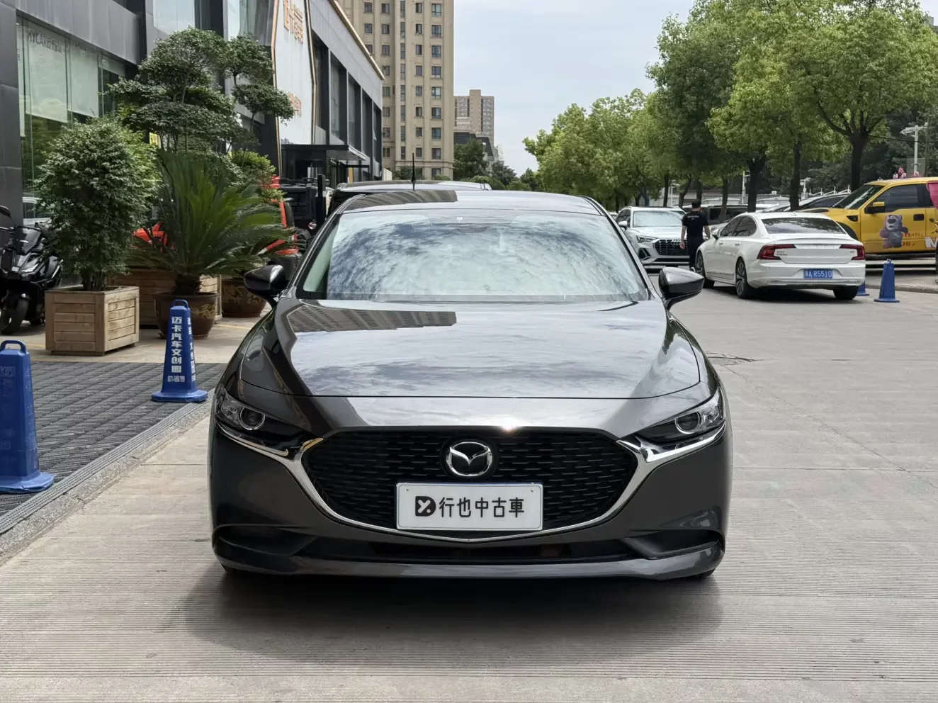 Mazda Axela