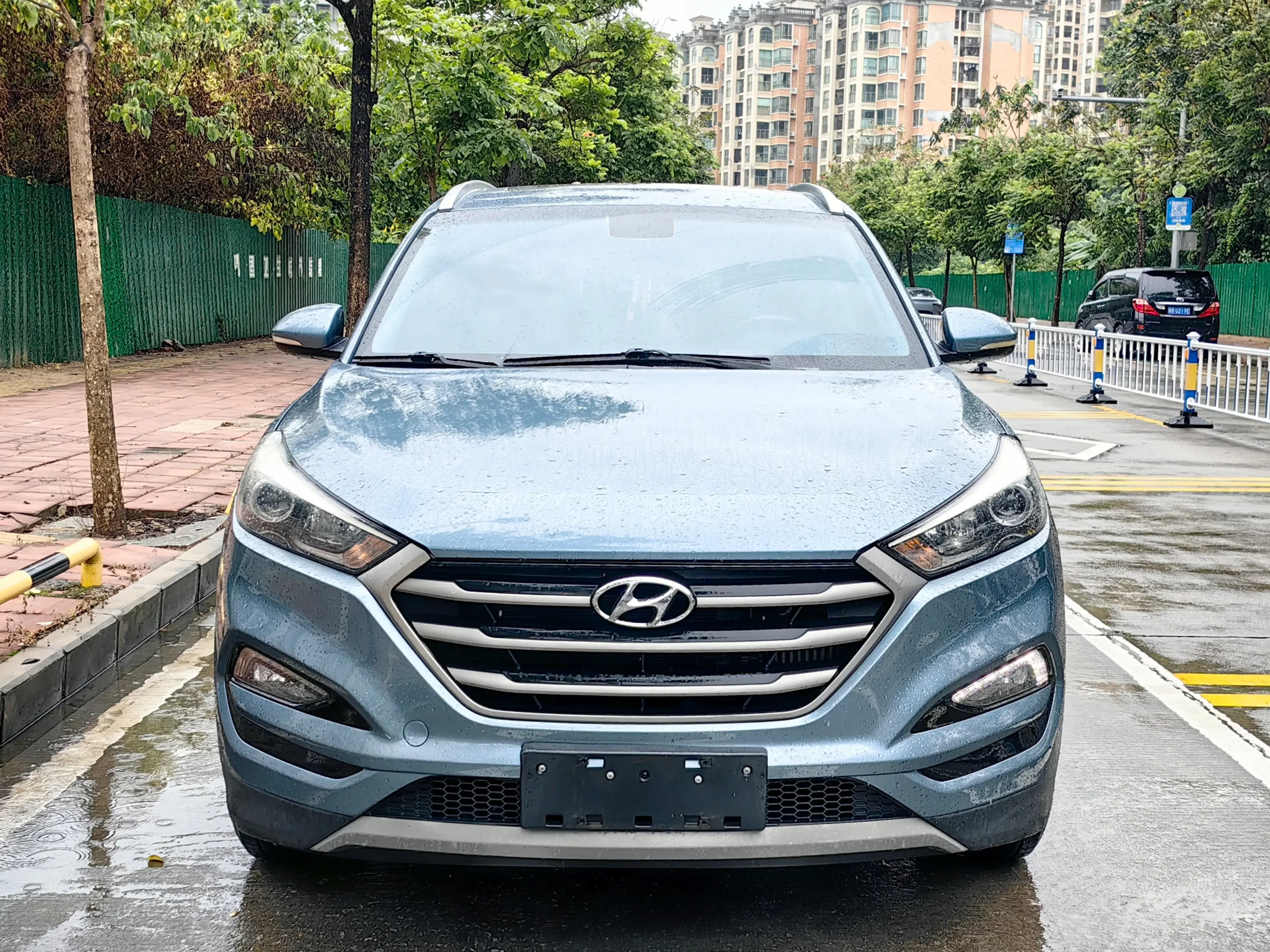 Hyundai Tucson L