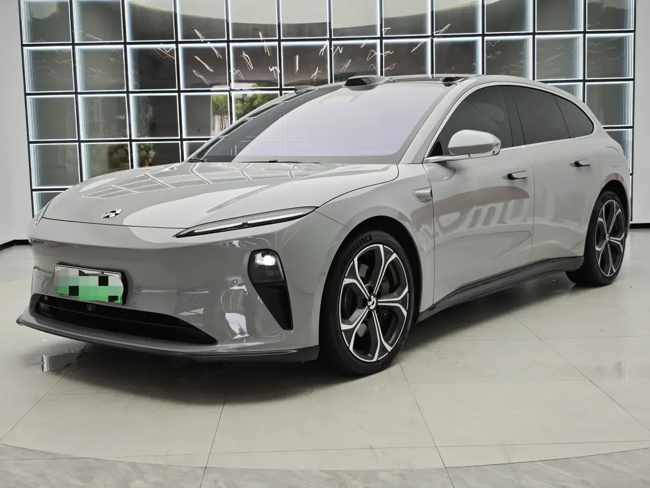 NIO ET5T  из Китая