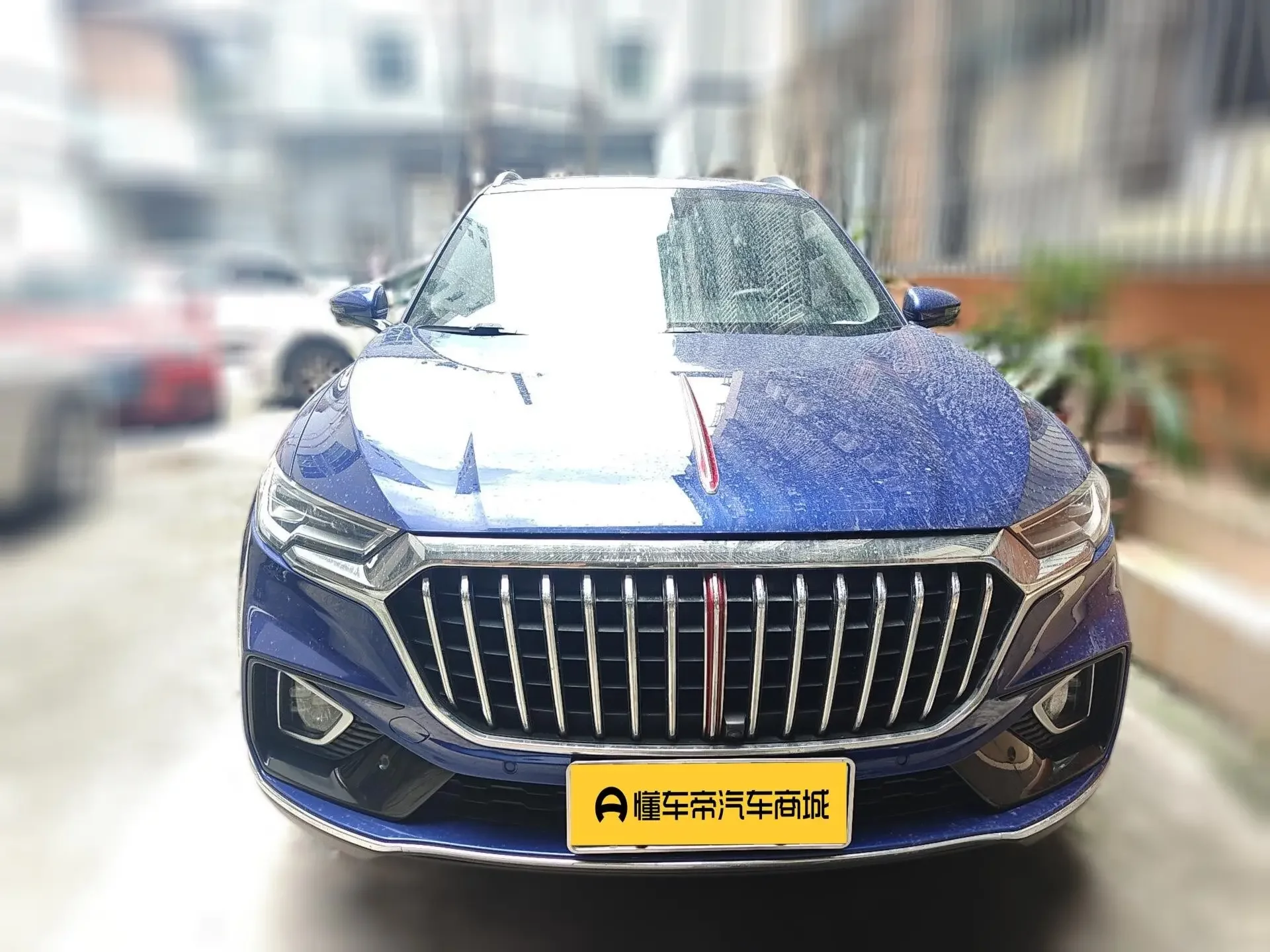 Hongqi HS5