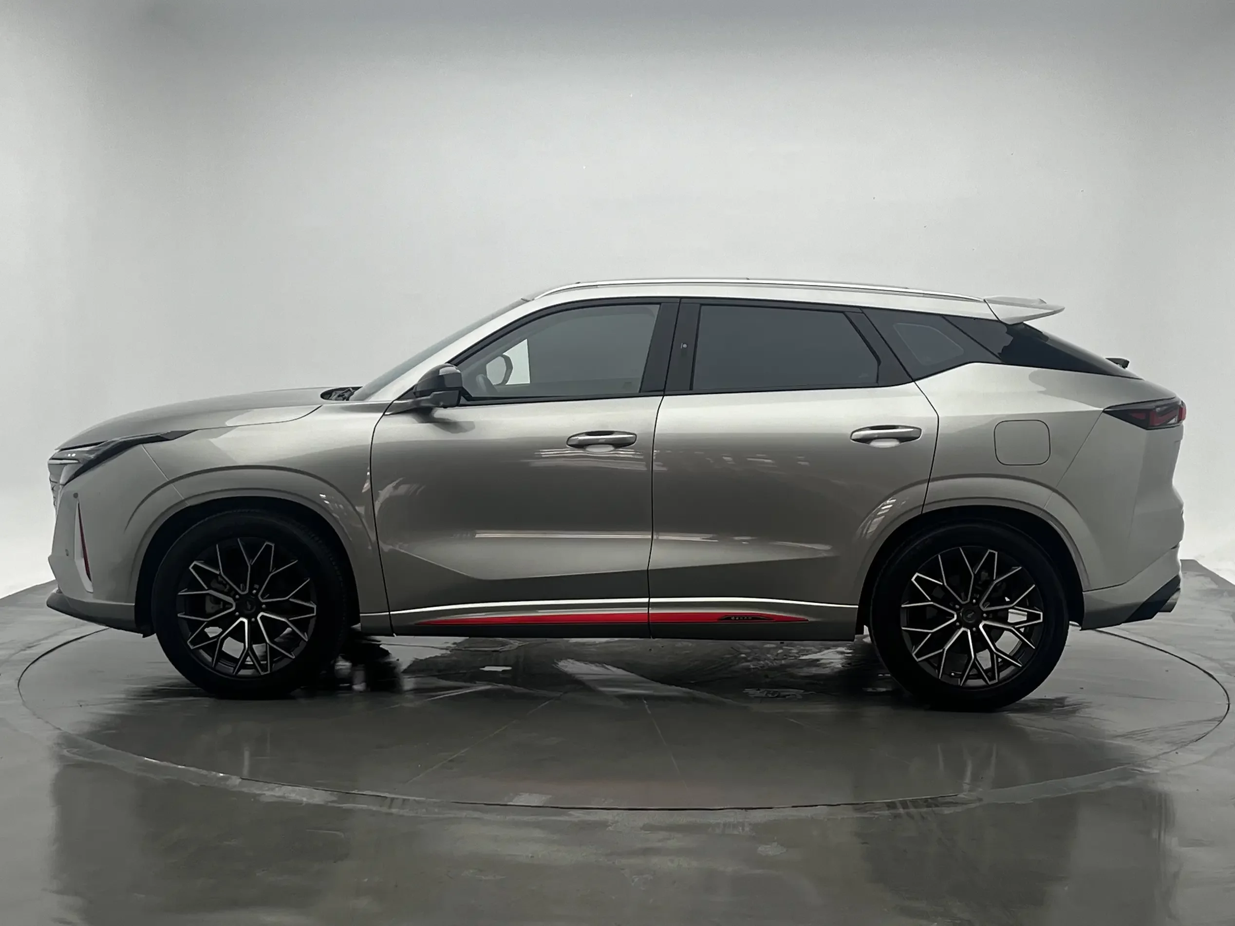 Oshan Changan Auchan Z6
