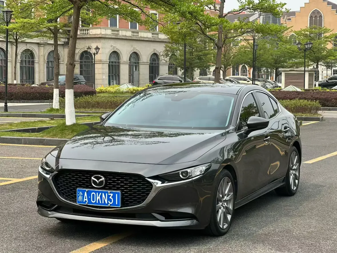 Mazda Axela