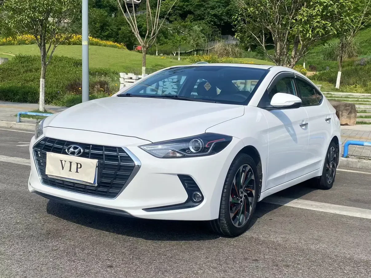 Hyundai lead