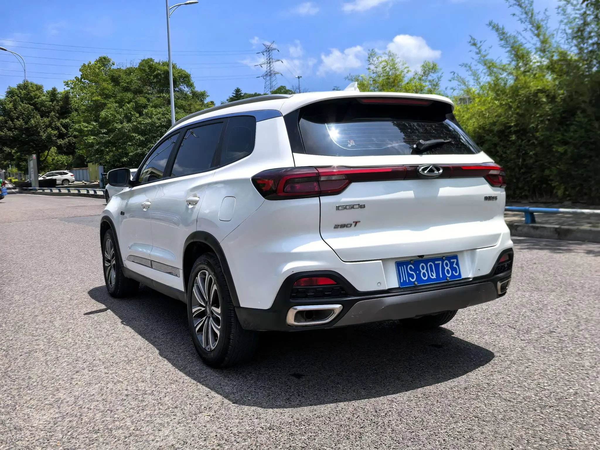 Chery Tiggo 8