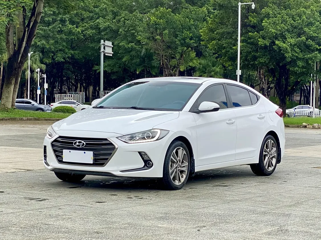 Hyundai lead