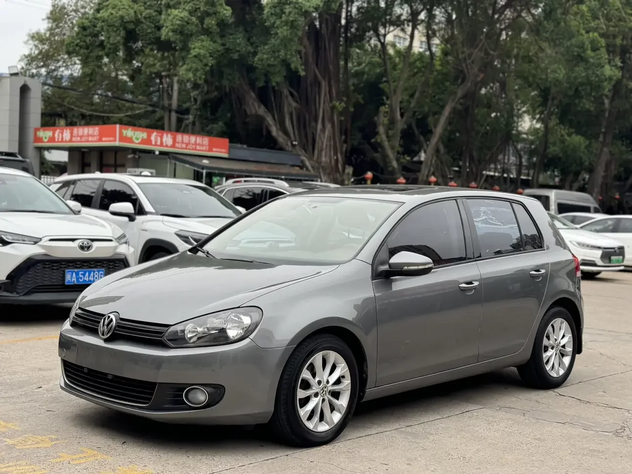 Volkswagen golf