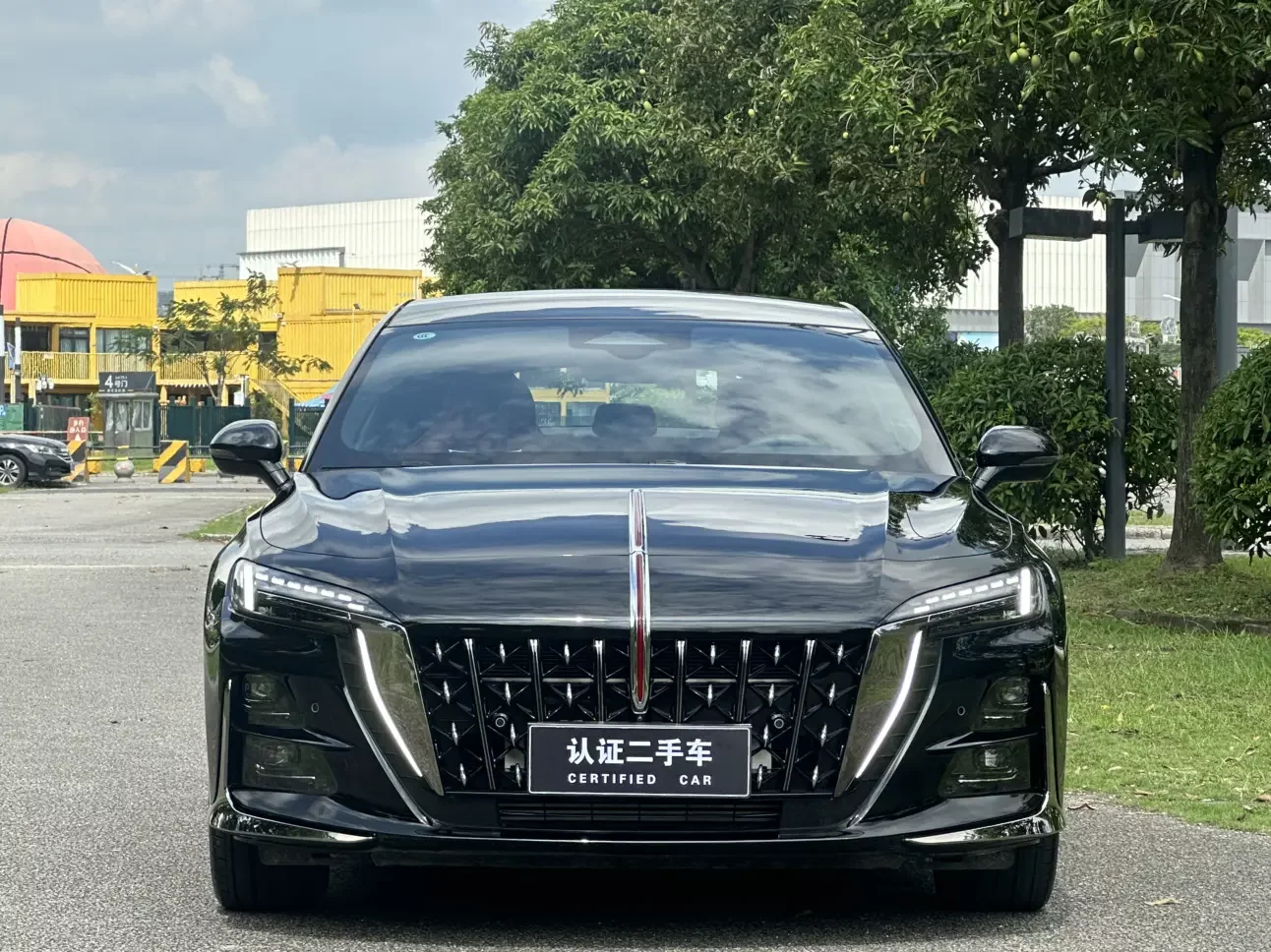 Hongqi H6